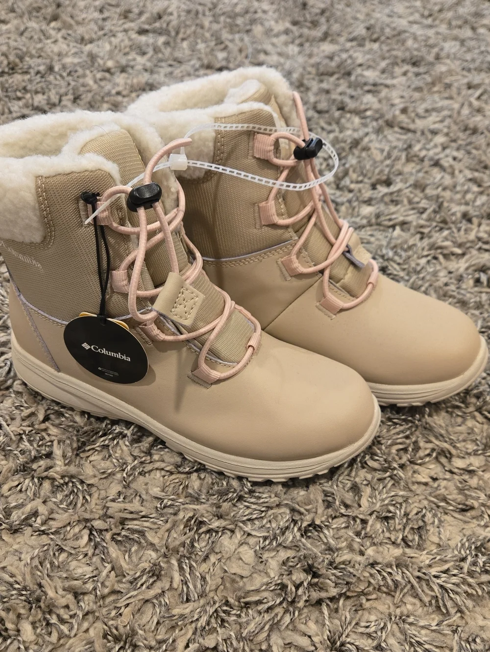 Columbia Girls Cream/Tan Insulated Winter Lace-Up Boots